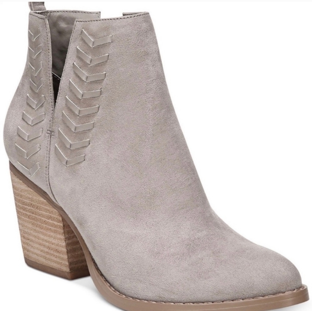 Carlos Santana Whitley ankle boots. Size 8.5. Like new